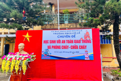 TRƯỜNG THCS CỔ LỄ PHỐI HỢP CÔNG AN XÃ CỔ LỄ